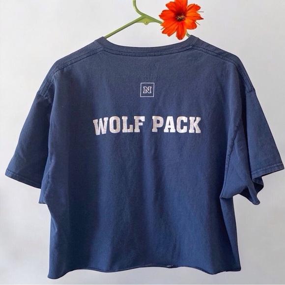 UNR Wolf Pack Crop Tee football sports tailgate back to school rush college - Picture 2 of 6